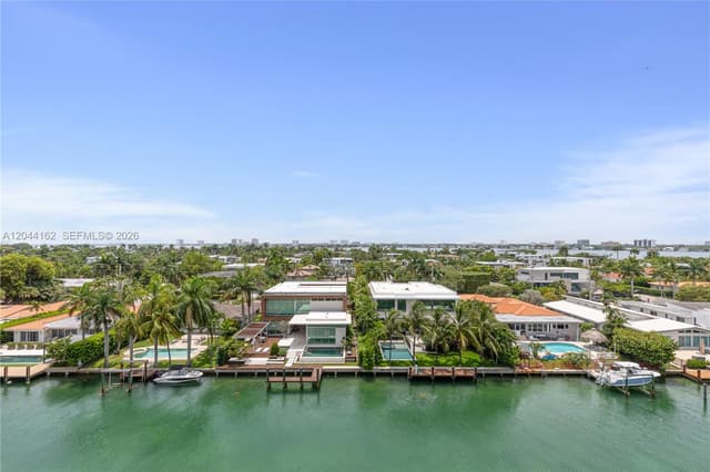 9940 W Bay Harbor Dr, Bay Harbor Islands FL 33154 - Bay Harbor Islands, FL - Photo 2