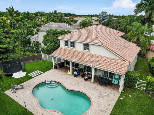 4411 Stone Ridge Way, Weston FL 33331 - Weston, FL - Photo 2