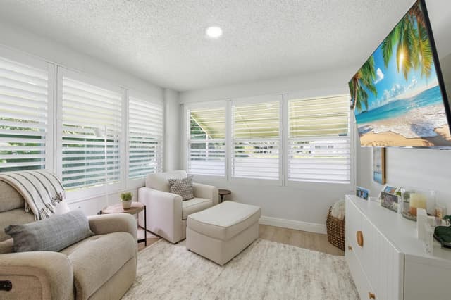 957 Circle Drive # D, Delray Beach FL 33445 - Delray Beach, FL - Photo 2
