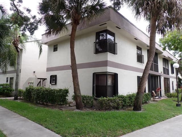4690 Carambola Circle N # 2771, Coconut Creek FL 33066 - Coconut Creek, FL - Photo 2