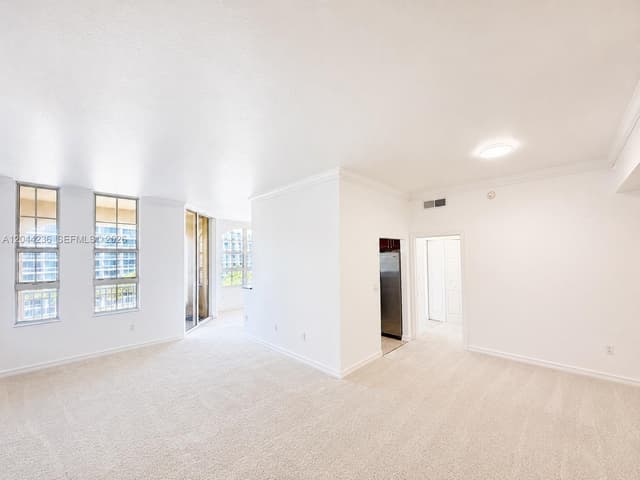 3001 NE 185th St # 515, Aventura FL 33180 - Aventura, FL - Photo 2