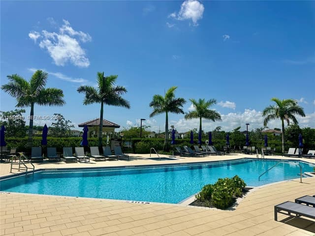 22913 SW 99th Ave, Cutler Bay FL 33190 - Cutler Bay, FL - Photo 6