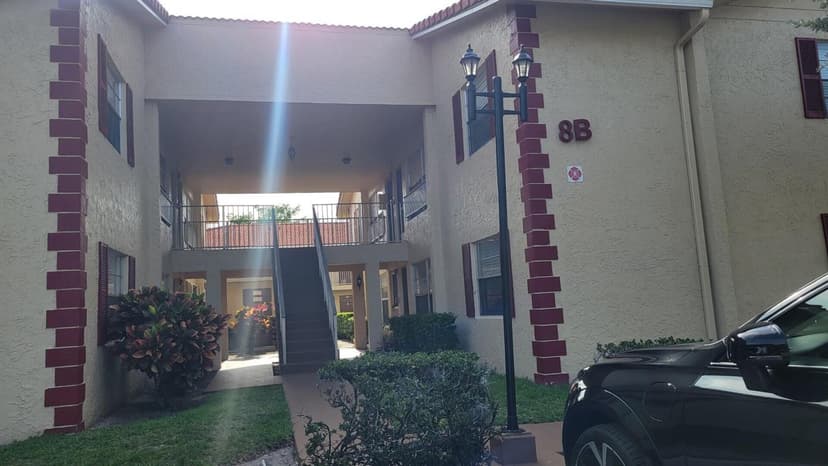 3766 N University Drive # 8, Coral Springs FL 33065