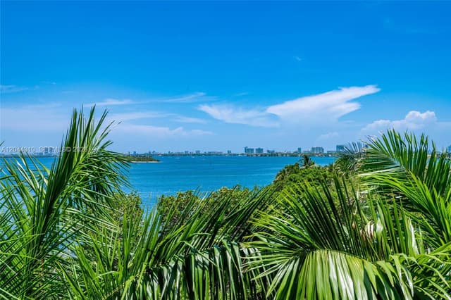 2000 N Bayshore Dr # 516, Miami FL 33137 - Miami, FL - Photo 2
