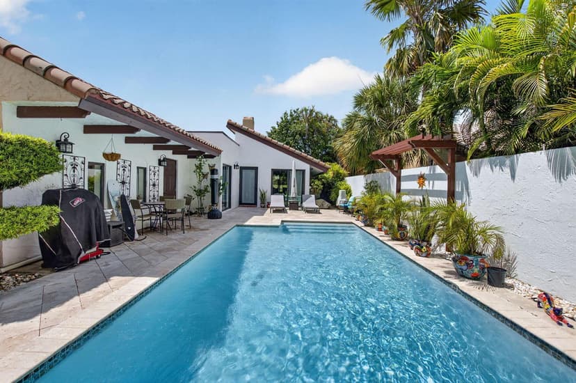 5918 Patio Drive, Boca Raton FL 33433