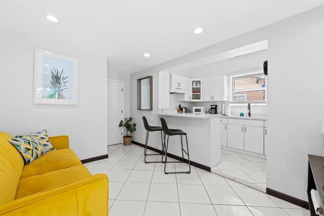 1947 Adams Street # 2, Hollywood FL 33020 - Hollywood, FL - Photo 3