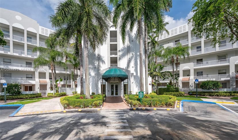 10750 NW 66th St # 312, Doral FL 33178