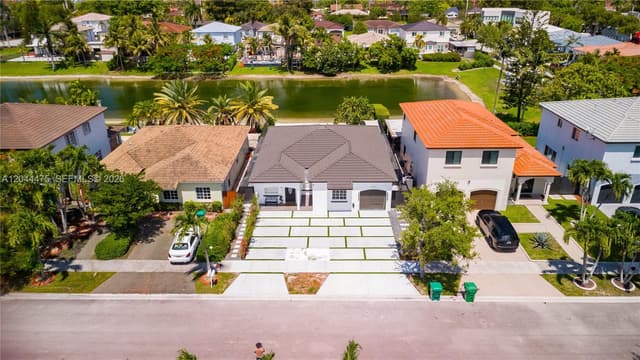 6939 SW 158th Ave, Miami FL 33193 - Miami, FL - Photo 4