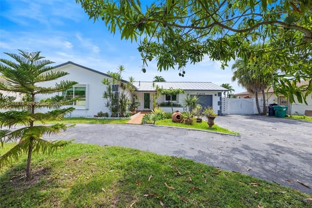 8014 SW 133rd Ct, Miami FL 33183 - Miami, FL - Photo 3