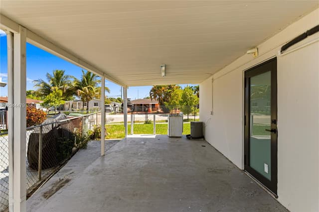 191 SE 6th Ave, Hialeah FL 33010 - Hialeah, FL - Photo 6