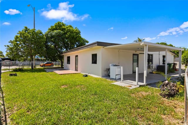191 SE 6th Ave, Hialeah FL 33010 - Hialeah, FL - Photo 7