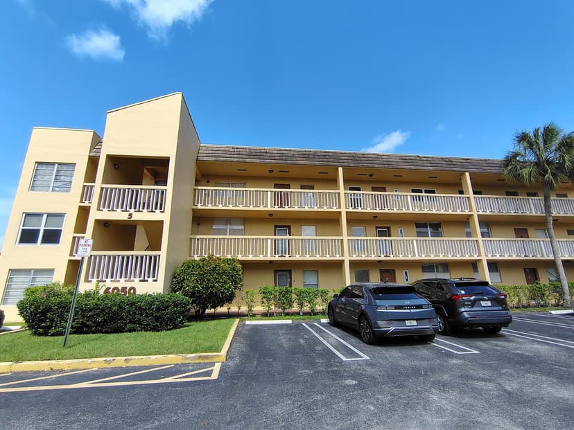 6050 NW 64th Avenue # 102, Tamarac FL 33319