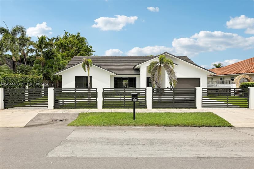 6816 SW 89th Ct, Miami FL 33173