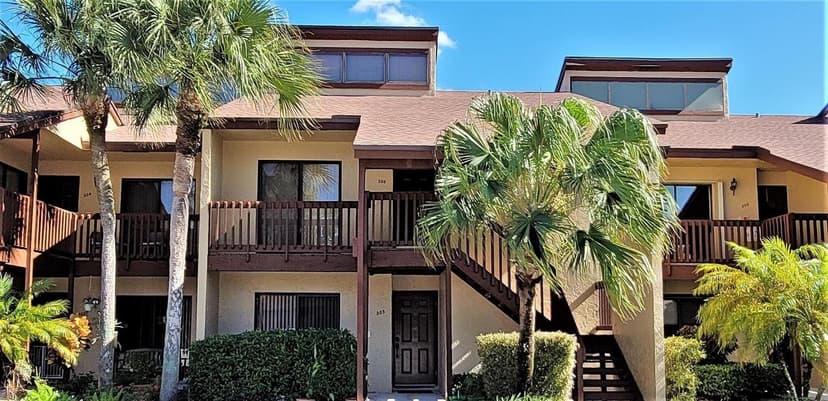 405 Lakeview Drive E, Royal Palm Beach FL 33411