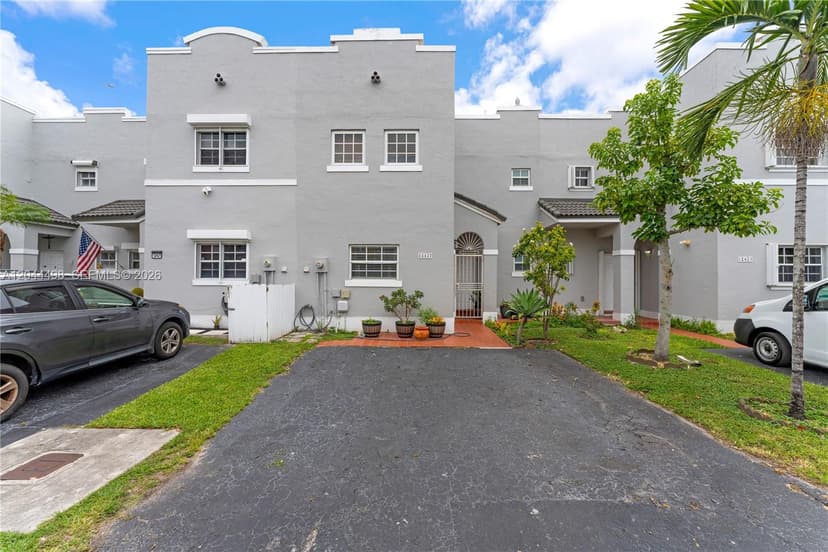 12427 NW 7th Ln, Miami FL 33182