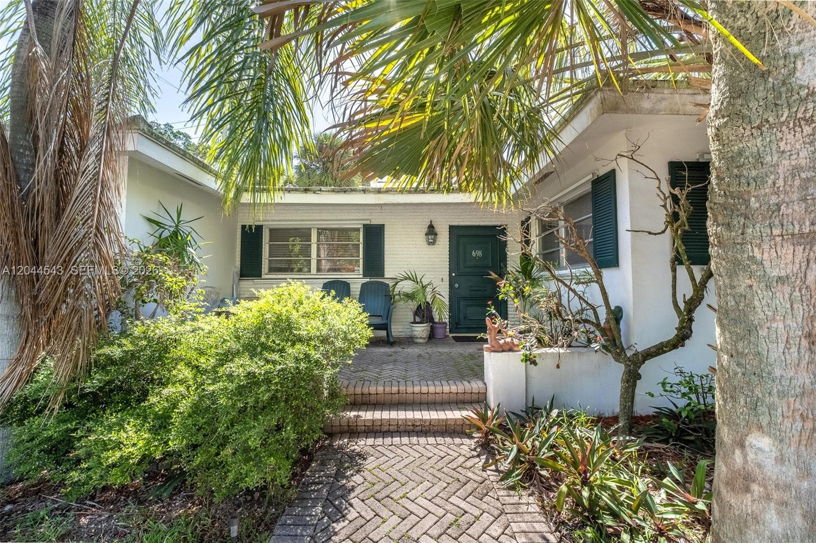 698 NW 7th Ave, Boca Raton FL 33486