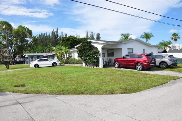 5630 SW 55th Ave, Davie FL 33314 - Davie, FL - Photo 3