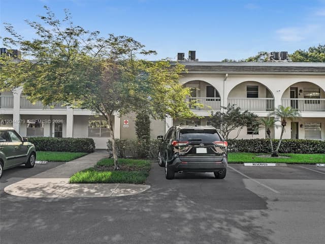 1212 SE Bahama Bnd # G1, Coconut Creek FL 33066 - Coconut Creek, FL - Photo 6