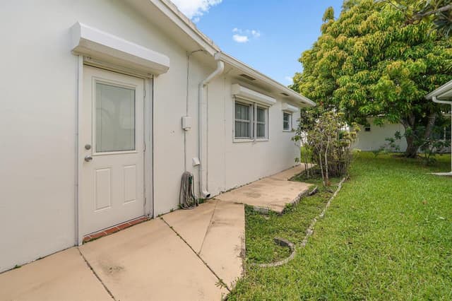 7105 NW 68th Avenue, Tamarac FL 33321 - Tamarac, FL - Photo 7