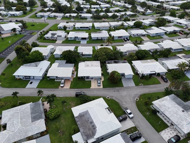 7105 NW 68th Avenue, Tamarac FL 33321 - Tamarac, FL - Photo 4
