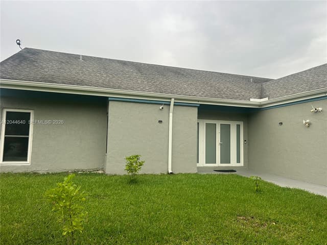 2730 Cypress Ave, Miramar FL 33025 - Miramar, FL - Photo 2
