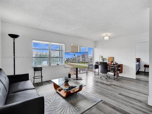 200 Diplomat Pkwy # 432, Hallandale Beach FL 33009 - Hallandale Beach, FL - Photo 5