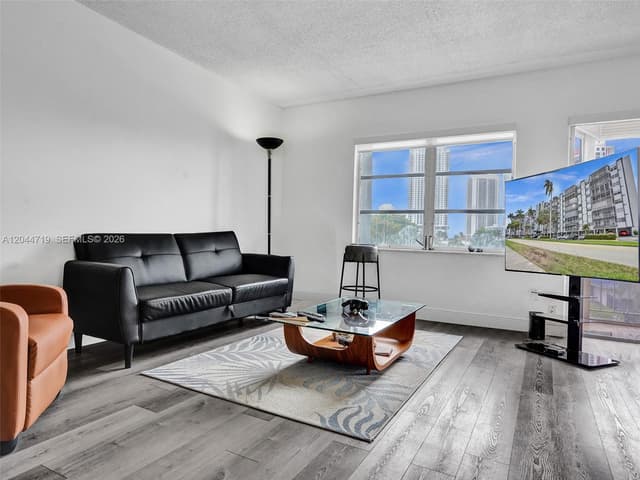 200 Diplomat Pkwy # 432, Hallandale Beach FL 33009 - Hallandale Beach, FL - Photo 4