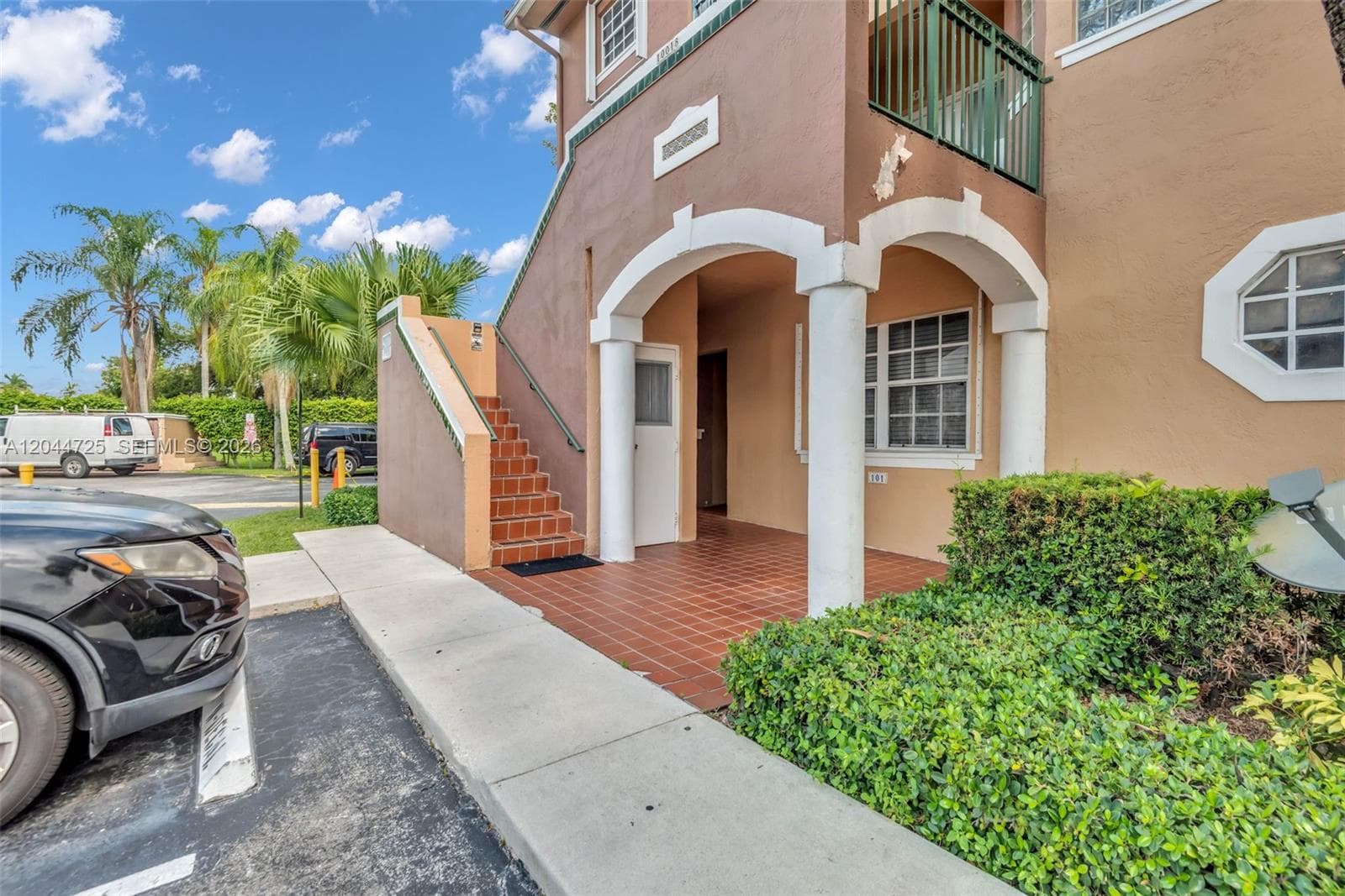 10018 Hammocks Blvd # 5, Miami FL 33196 - Miami, FL - Photo 1
