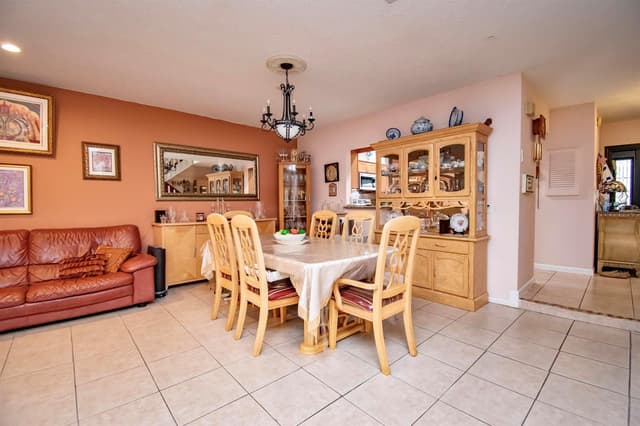 6640 Thornhill Court, Boca Raton FL 33433 - Boca Raton, FL - Photo 7