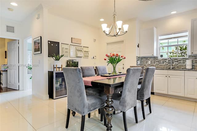 4216 Leo Ln # 4F, Palm Beach Gardens FL 33410 - Palm Beach Gardens, FL - Photo 7