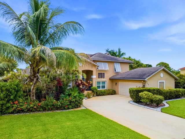 2158 Portland Avenue, Wellington FL 33414 - Wellington, FL - Photo 2