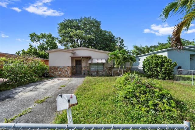 1847 NW 111th St, Miami FL 33167 - Miami, FL - Photo 2