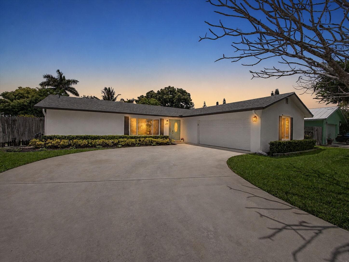 126 Chapel Lane, Tequesta FL 33469 - Tequesta, FL - Photo 1
