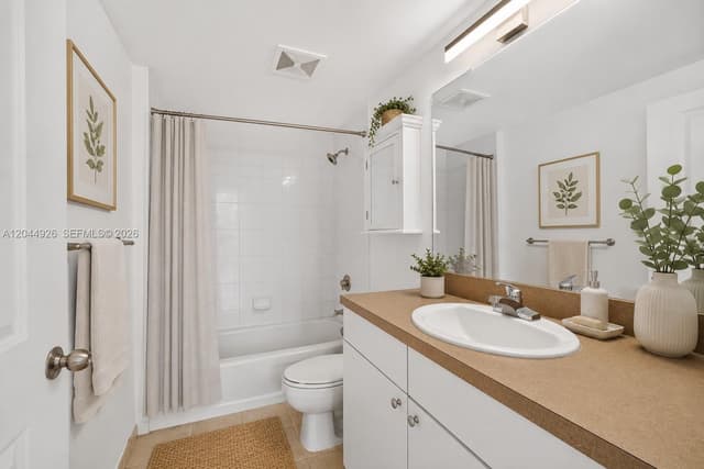 1250 S Miami Ave # 2004, Miami FL 33130 - Miami, FL - Photo 5
