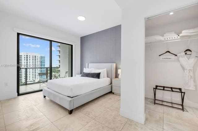 239 SW 9th St # 1801, Miami FL 33130 - Miami, FL - Photo 5