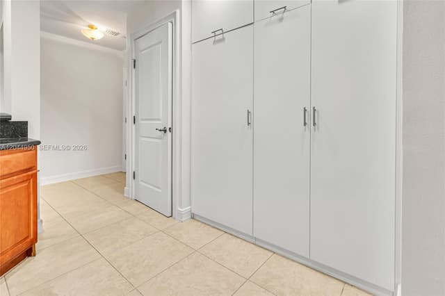 16100 Emerald Estates Dr # 298, Weston FL 33331 - Weston, FL - Photo 4