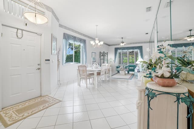 10216 Lombardy Drive, Tamarac FL 33321 - Tamarac, FL - Photo 3