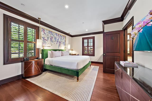 301 Australian Avenue # 305, Palm Beach FL 33480 - Palm Beach, FL - Photo 5