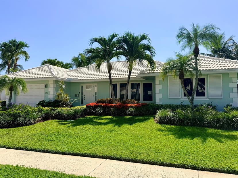 940 SW Mulberry Way, Boca Raton FL 33486