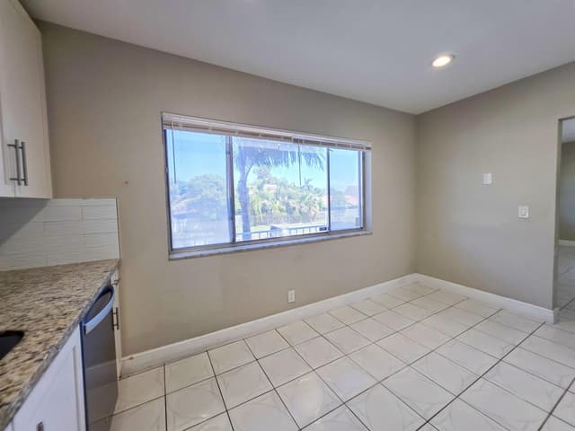 6289 Lear Drive # 203, Lake Worth FL 33462 - Lake Worth, FL - Photo 4