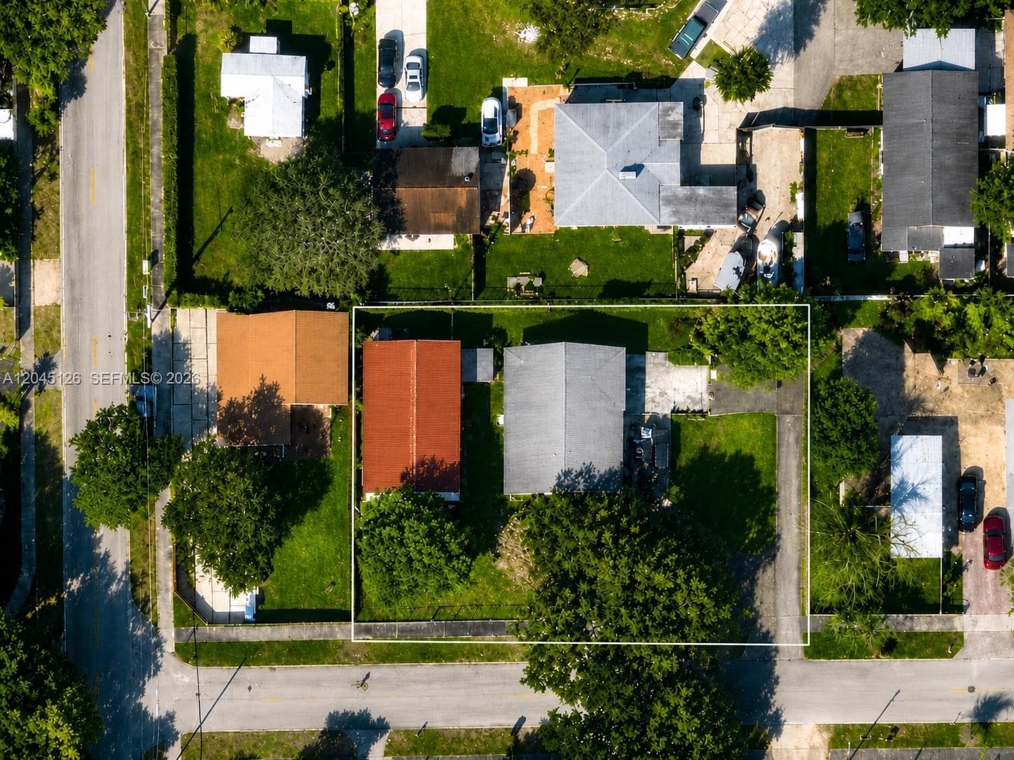 6145 Hayes St, Hollywood FL 33024