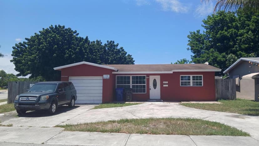 6231 SW 9th Place, North Lauderdale FL 33068