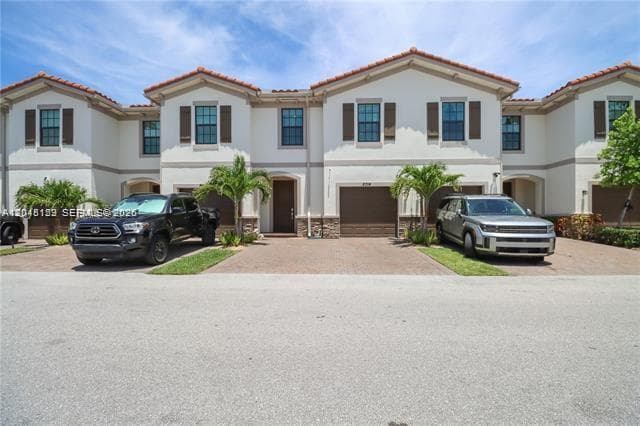 2014 Sugar Maple Dr # 2014, Riviera Beach FL 33410 - Riviera Beach, FL - Photo 2