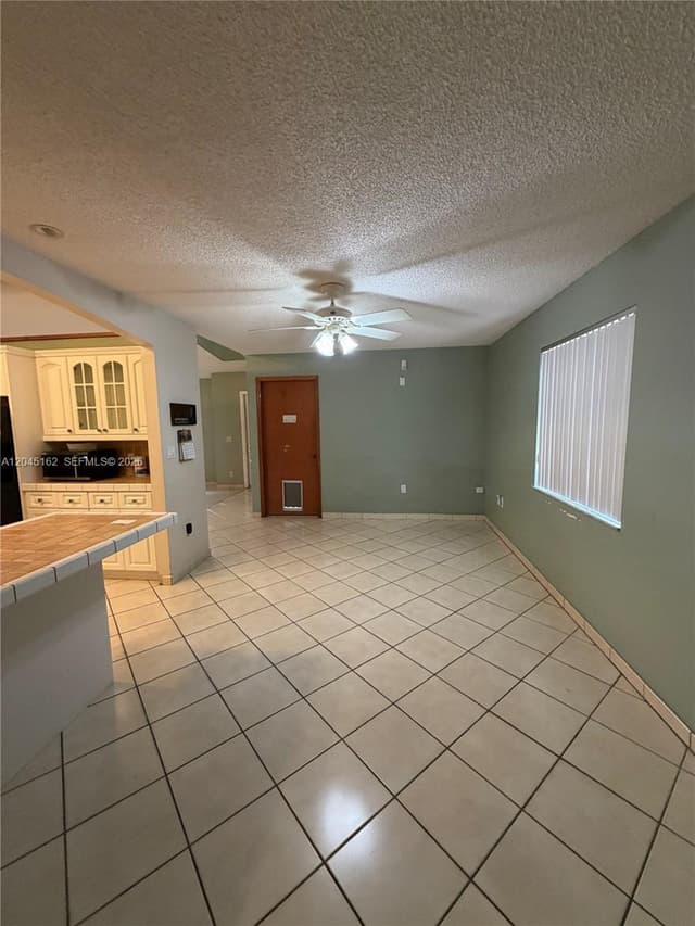3262 SW 139th Pl, Miami FL 33175 - Miami, FL - Photo 6