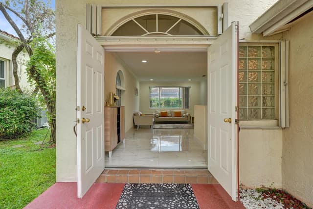 4180 Lansing Avenue, Cooper City FL 33026 - Cooper City, FL - Photo 4