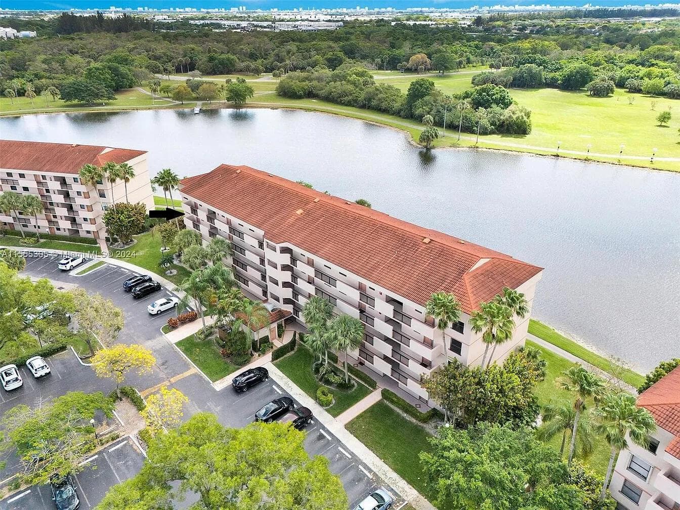 2767 Carambola Circle S # 401, Coconut Creek FL 33066 - Coconut Creek, FL - Photo 1
