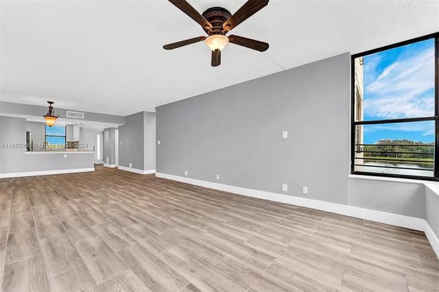 2767 Carambola Circle S # 401, Coconut Creek FL 33066 - Coconut Creek, FL - Photo 4