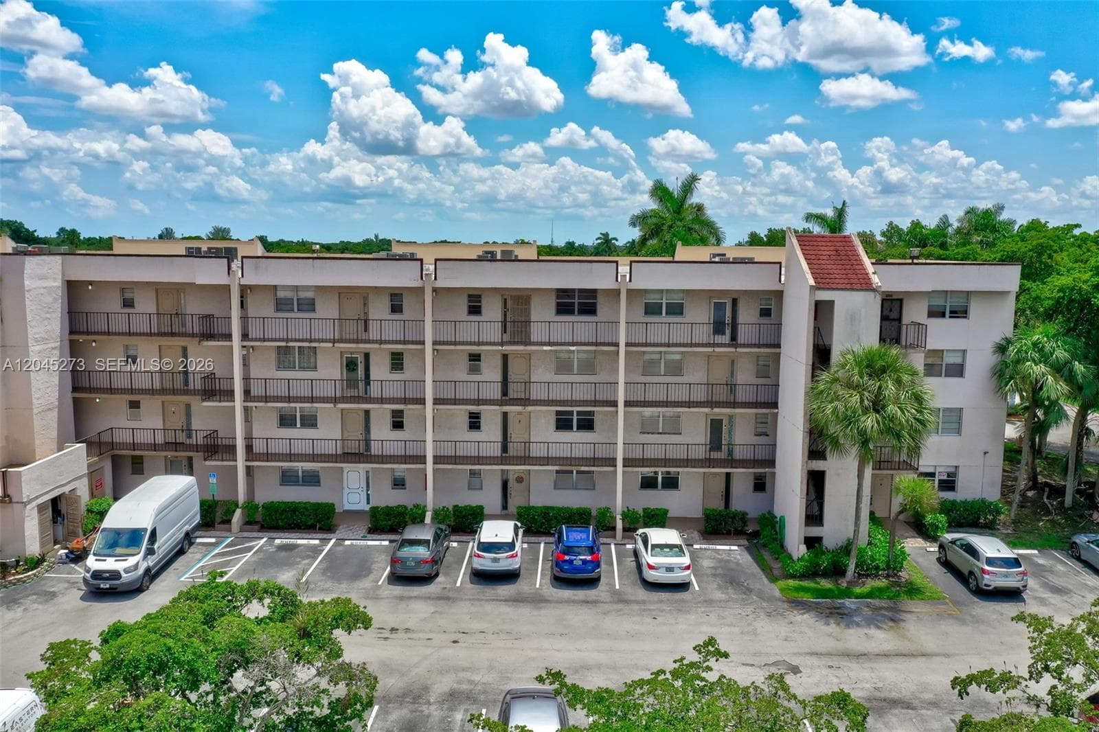 2571 Aragon Blvd # 220, Sunrise FL 33322