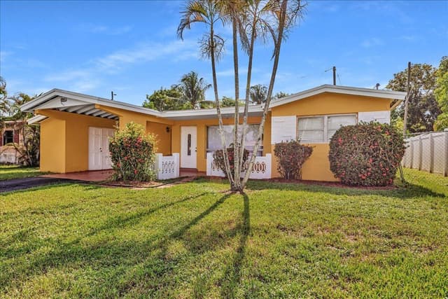 3560 NW 34th Way, Lauderdale Lakes FL 33309 - Lauderdale Lakes, FL - Photo 4