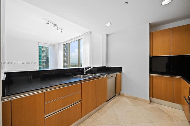 1050 Brickell Ave # 3314, Miami FL 33131 - Miami, FL - Photo 7